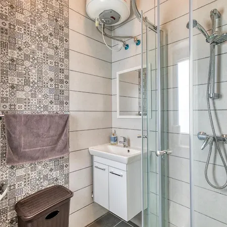 Stylish Penthouse Bay Square 5 סיינט פול ביי