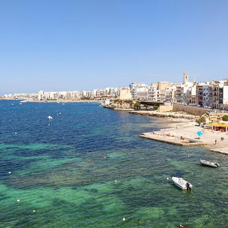 Stylish Penthouse Bay Square 5 דירה