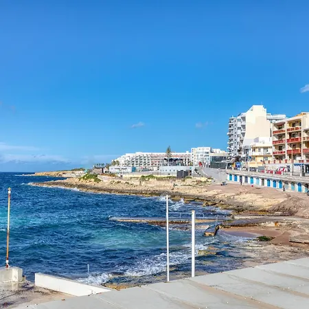 דירה Stylish Penthouse Bay Square 5