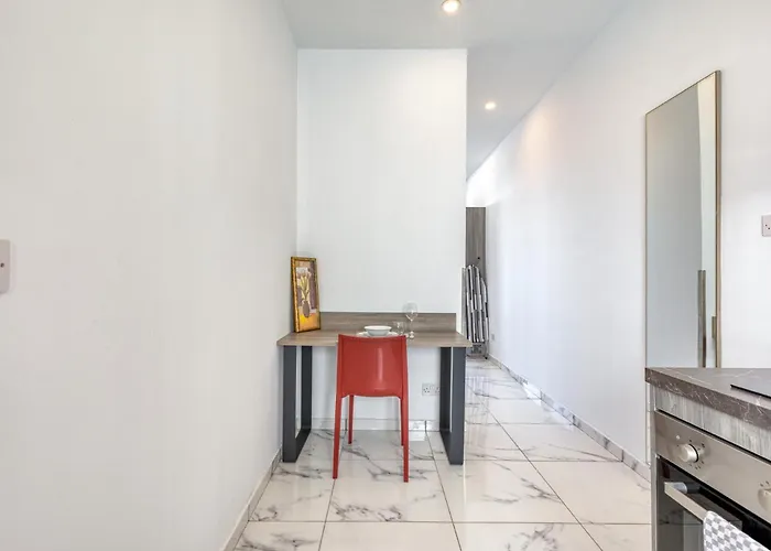 Stylish Penthouse Bay Square 5 * San Pawl il-Baħar