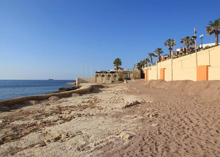 Stylish Penthouse Bay Square 5 *