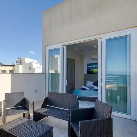 Stylish Penthouse Bay Square 5 Apartament St Paul's Bay